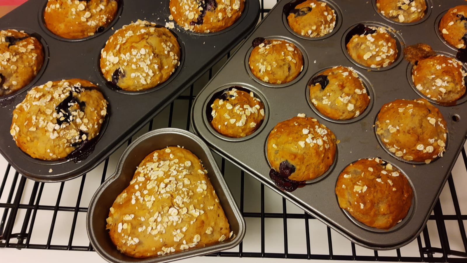 blueberry banana muffin